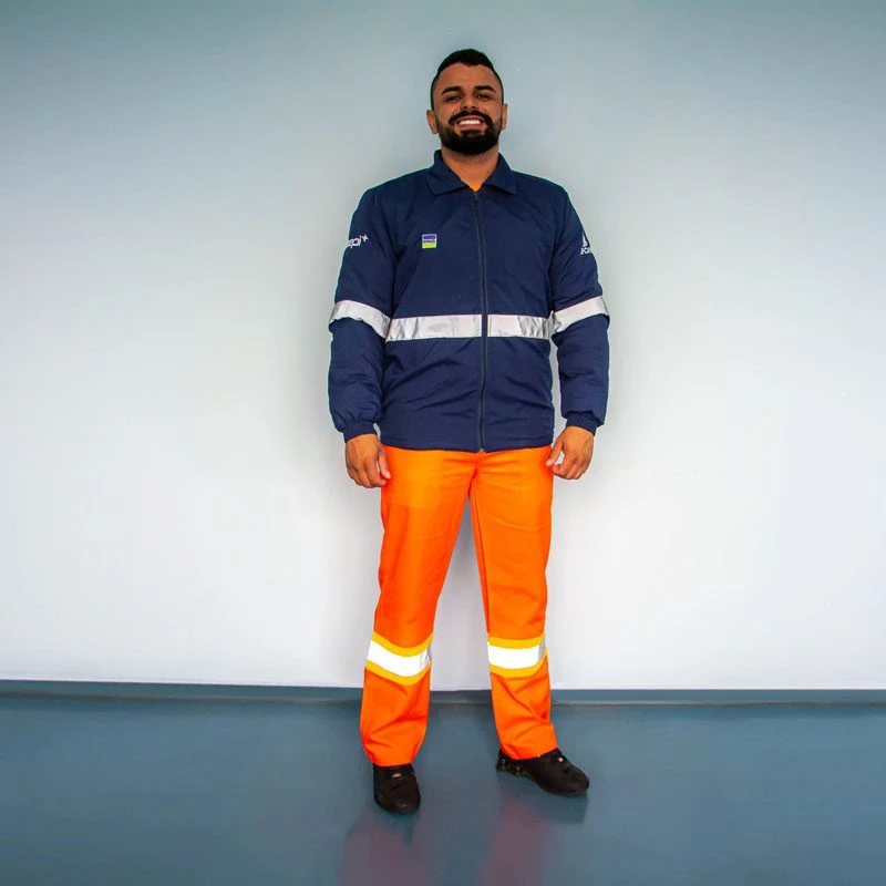 Uniformes Operacionais — fotografia real PrimeTec