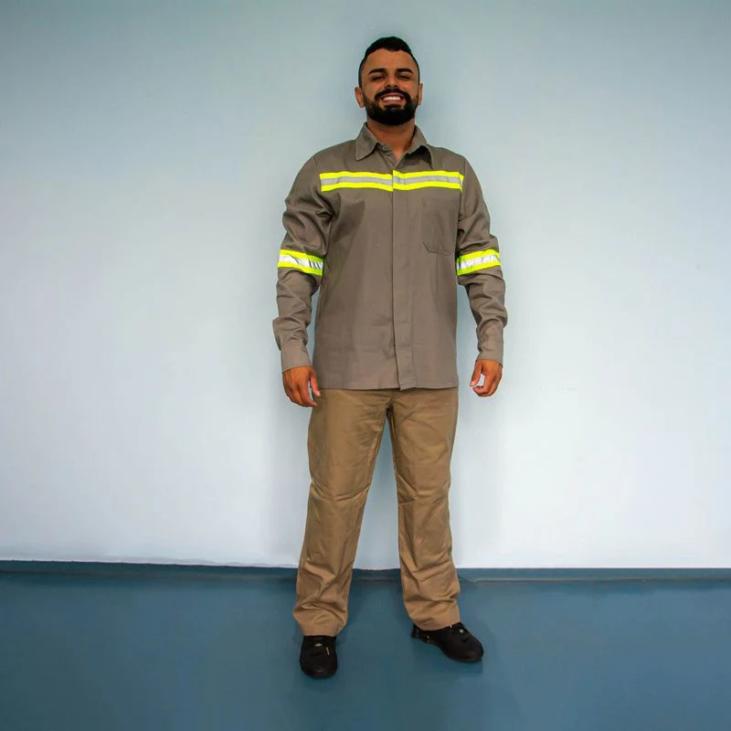 Uniformes Operacionais — fotografia real PrimeTec